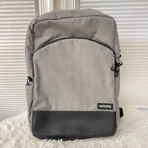 ENTRATA Men’s Lt. Gray Slim Tech Waterproof‎ Laptop, Travel Utility Backpack NEW